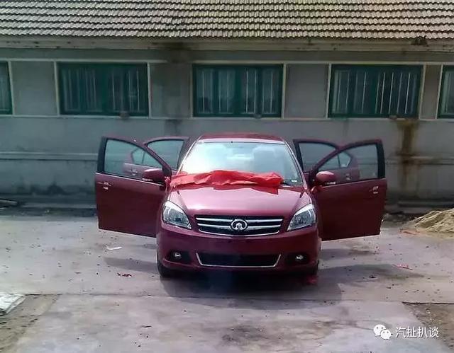 车内挂件福字红绳教程,提车仪式红绳编花