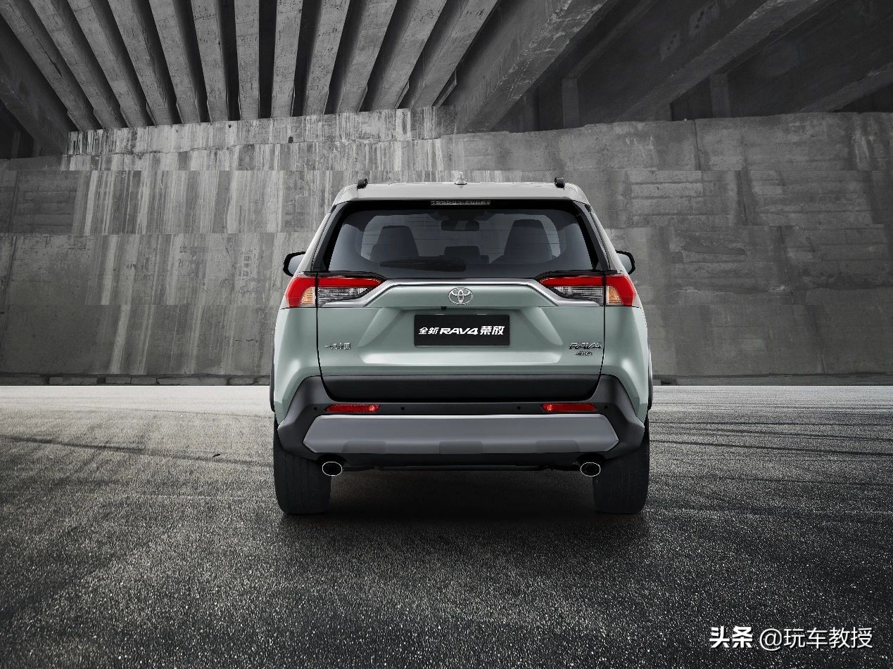两种动力三种四驱RAV4荣放这台“神车”到底该怎么选？