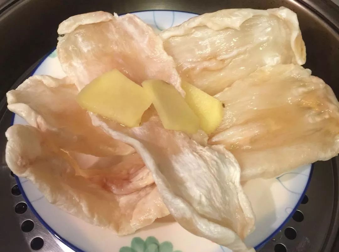 超级嫩滑的牛奶花胶冻,营养即食花胶奶冻