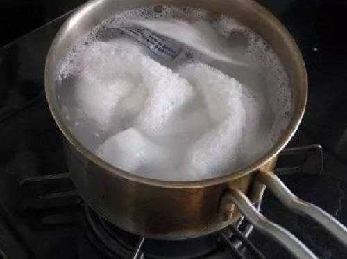 毛巾用一段时间变黄什么原因,生活小窍门毛巾变黄如何去除