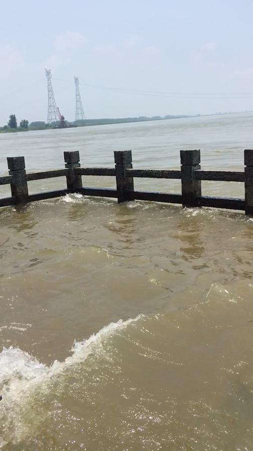 一路吐槽赤壁更名掉坑，景区无奇，看到最后直呼不虚此行