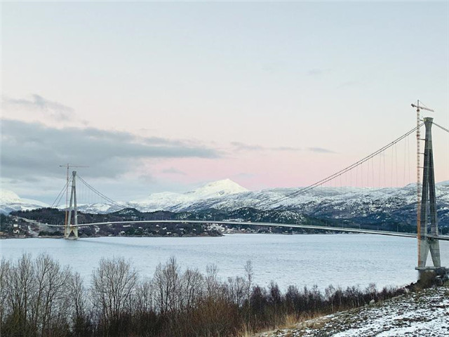 基建狂魔再出手！四川承建北欧千米极光大桥，挪威人盛赞中国质量