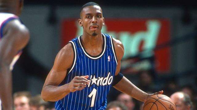 NBA7大过河拆桥的交易:KD为勇士倾尽所有,热火给韦德屈辱性报价