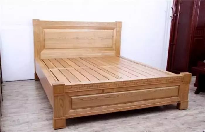 医生让睡硬床垫真的对吗,医生让睡硬板床