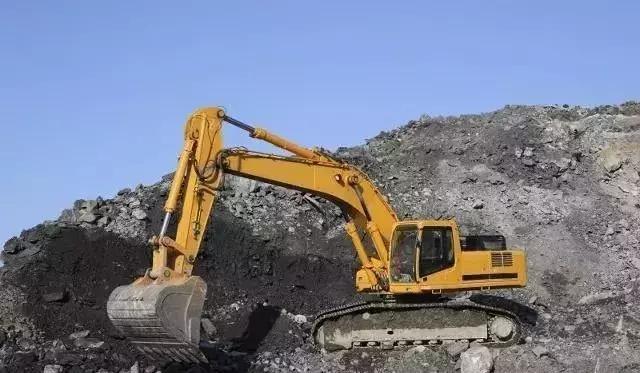 现在开挖掘机行业怎样,开挖掘机能挣到钱吗