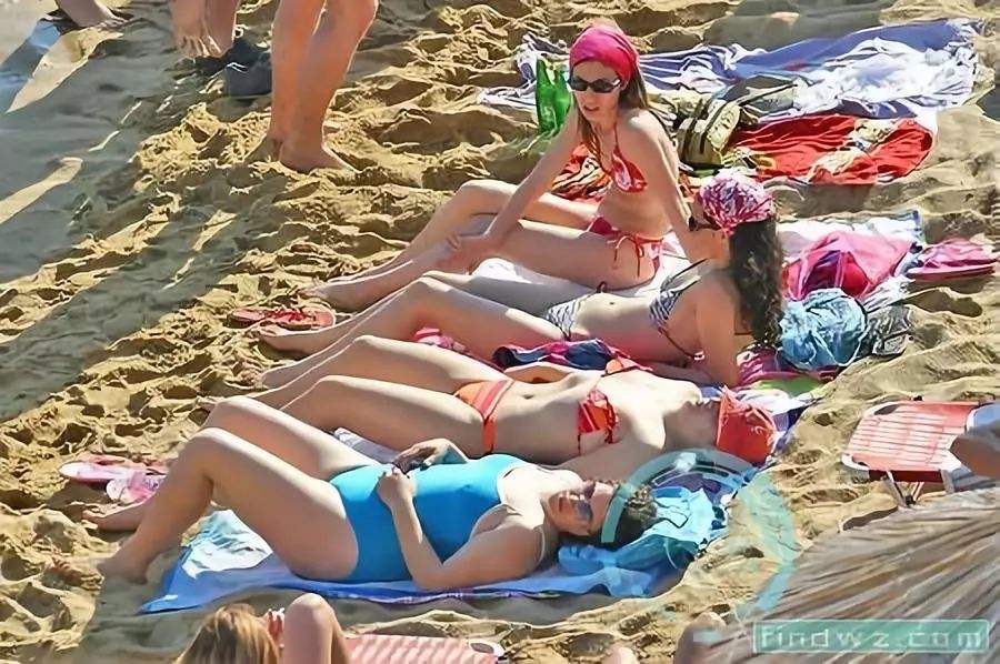 看看这几个国家对于在海滩上LUO和不“LUO的区别吧.