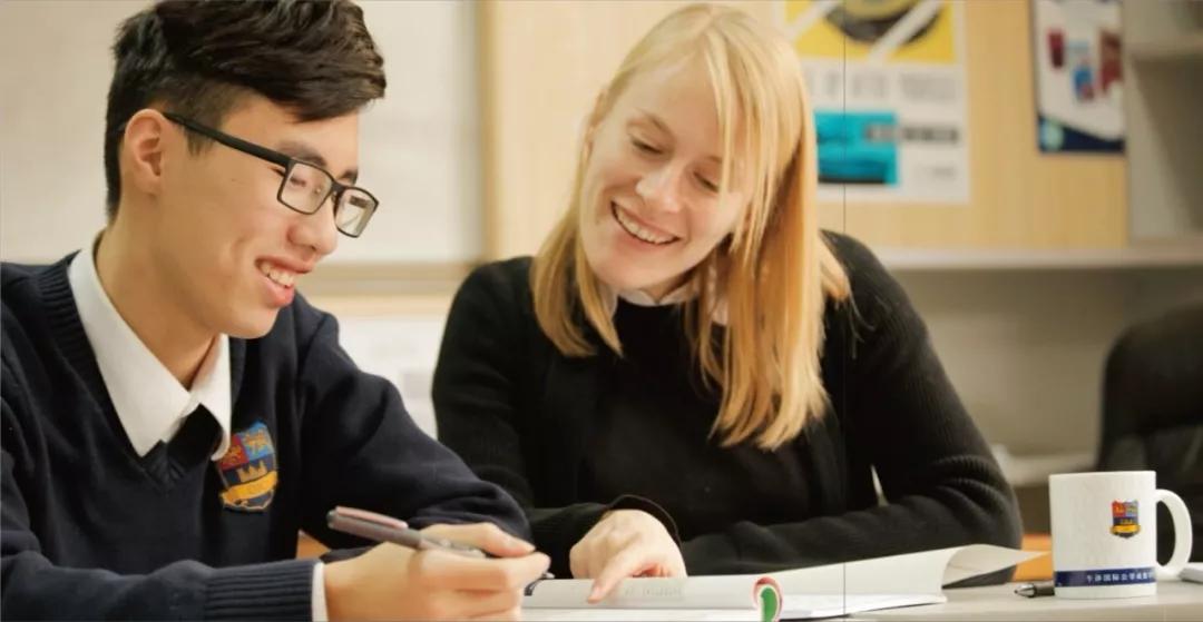 牛津国际公学成都分校多少钱一年,牛津国际公学招生简章