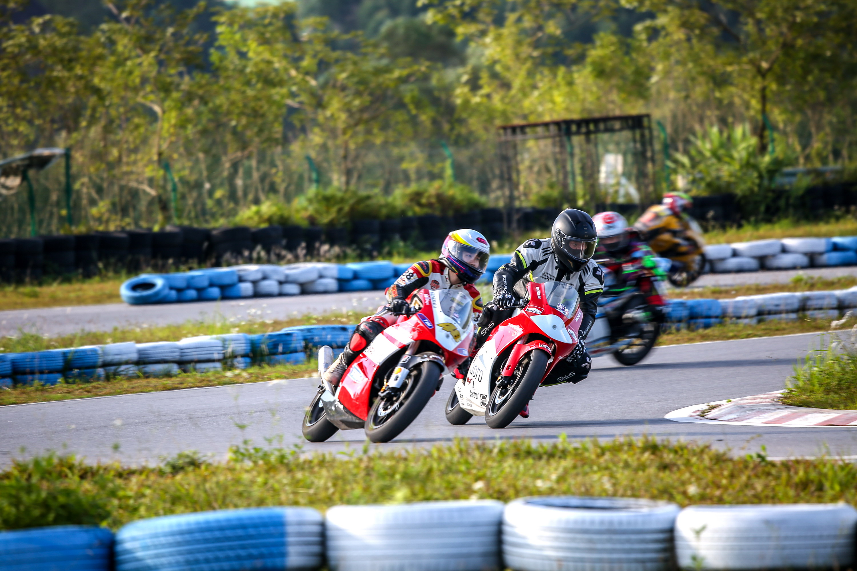 大河马赛车场试车,大河马赛车场摩托车比赛