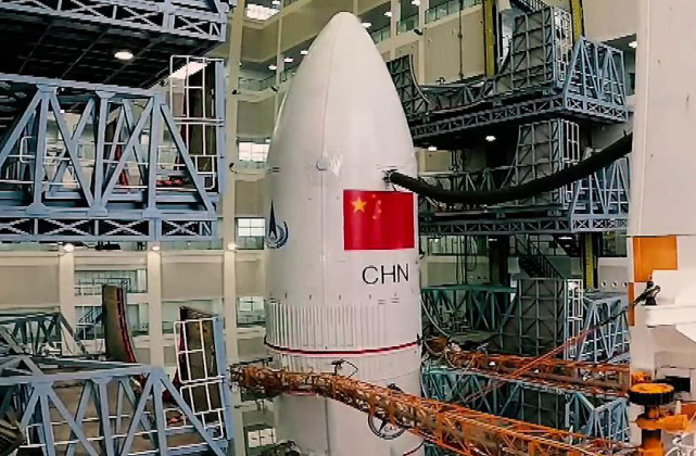 山东舰和两栖攻击舰最新消息,最新消息山东舰