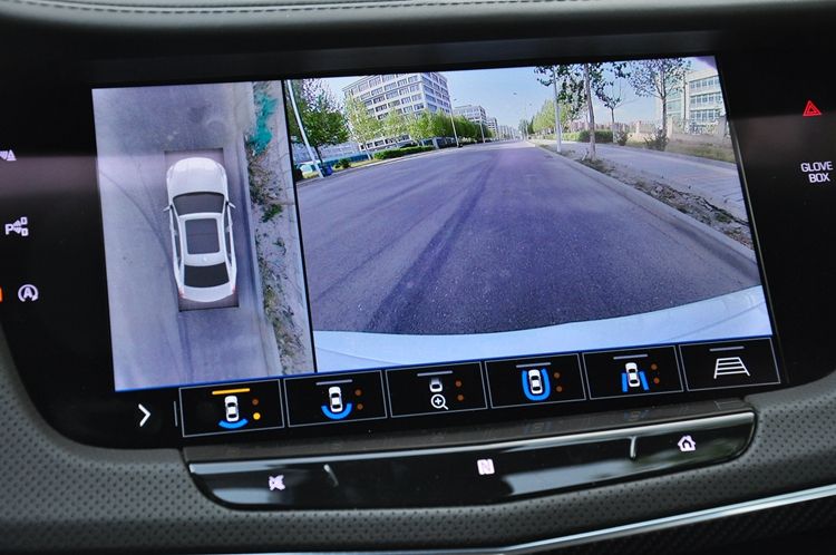 试驾凯迪拉克ct6入门车型,胖哥试驾凯迪拉克ct628t精英