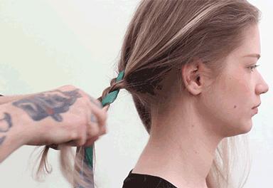 出门头发变卷了怎么办,出门之后头发炸了怎么办