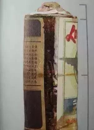 你了解茅台酒酒瓶的历史吗,第一批老茅台酒瓶图片