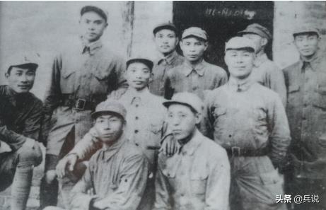 张国华逝世时,年仅58岁,周总理机场迎接骨灰,潸然泪下