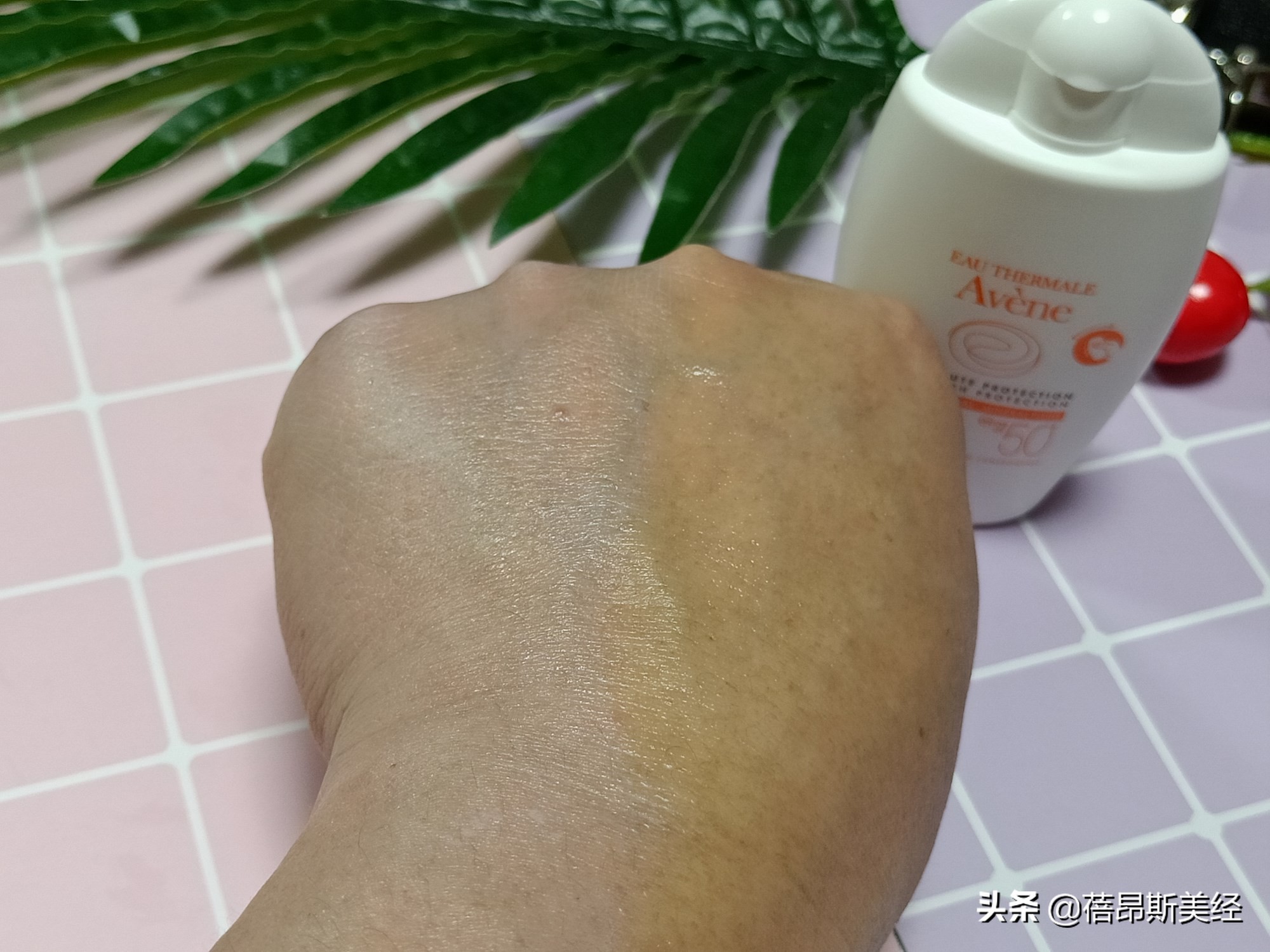 雅漾清爽倍护控油防晒乳产地,雅漾清爽倍护便携防晒乳好用吗