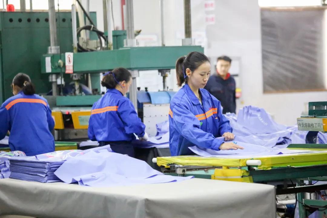 上汽集团荣威现在恢复生产吗,荣威重振雄风