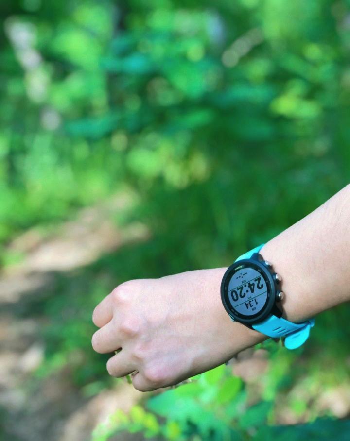 能否胜任专业运动？佳明245M运动手表体验评测