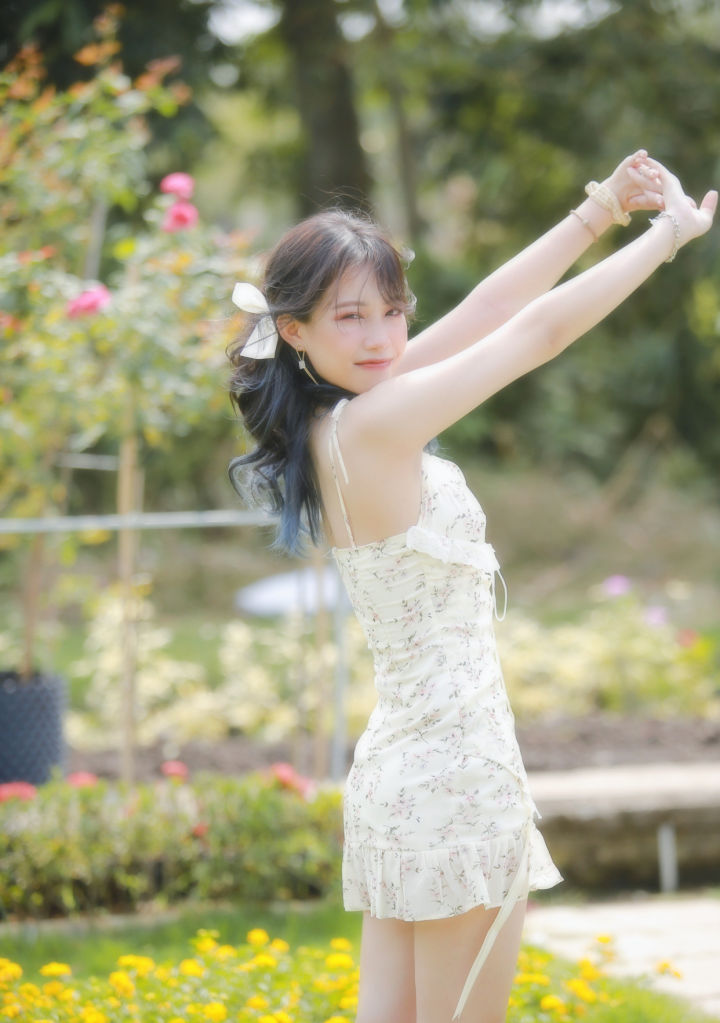 除了剪刀手还有什么拍照姿势,剪刀手放脸部怎么拍照