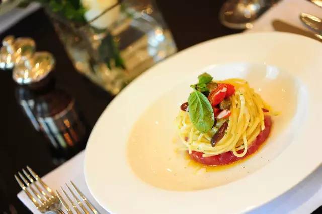 西安索菲特酒店,西安索菲特