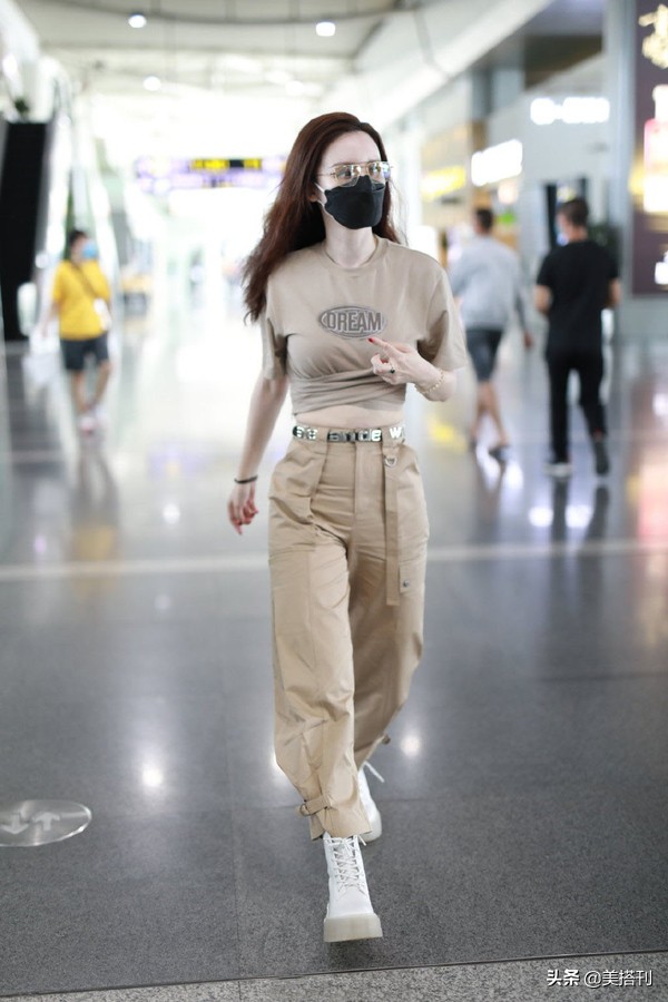 金晨穿搭技巧大全,30岁金晨穿搭