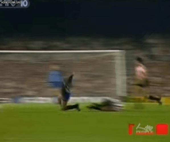 一代球王马拉多纳为何死亡,球王传奇马拉多纳因病