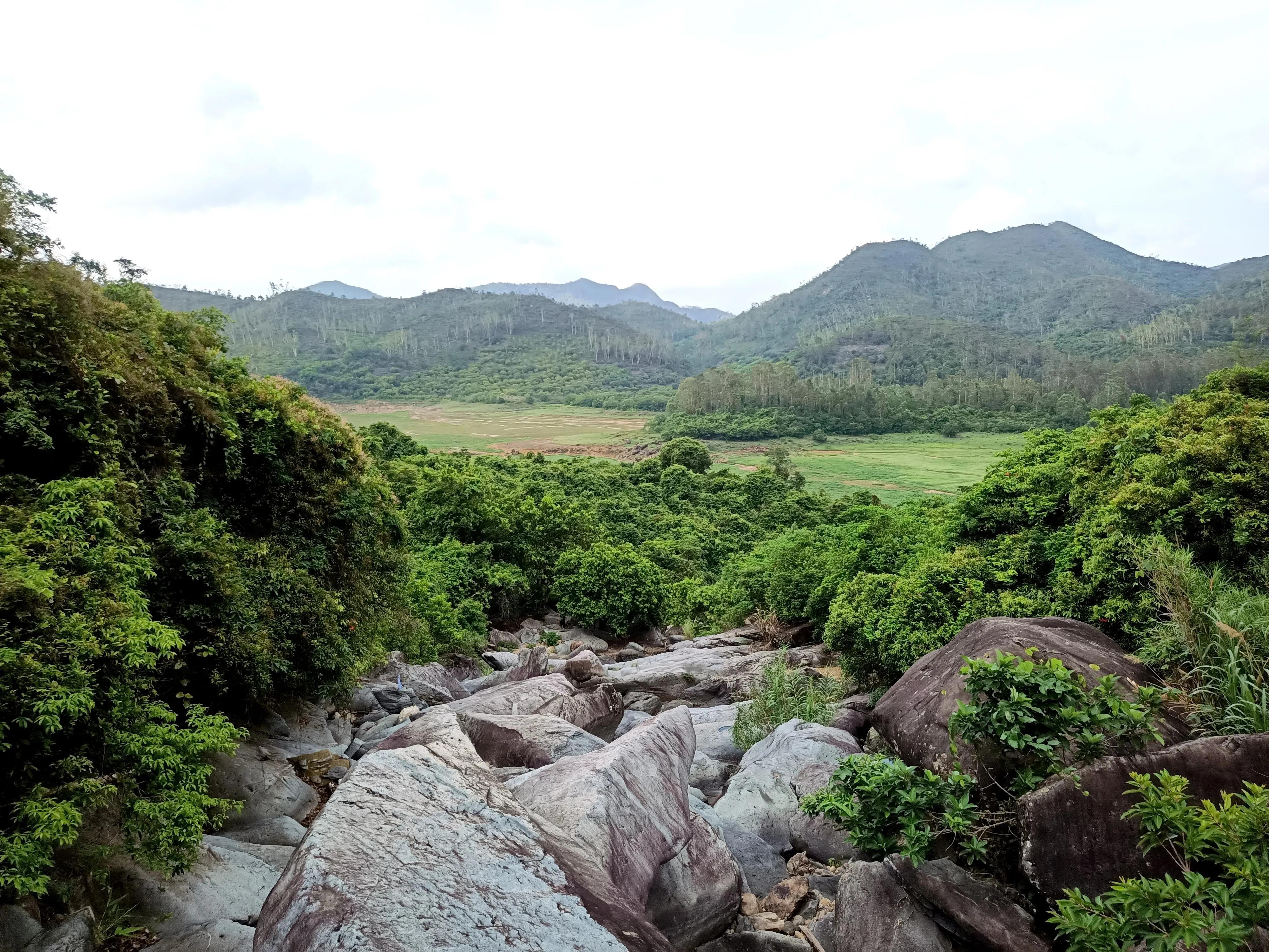 情人谷深圳,深圳情人谷绝情谷