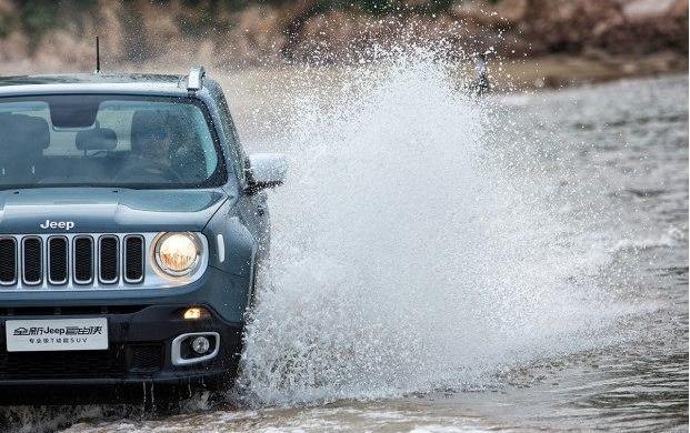 广汽菲克jeep怎么开,广汽jeep新款8万元suv