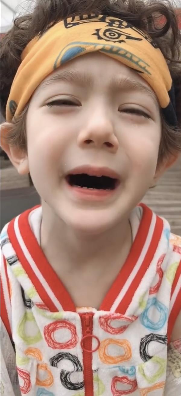 jackson放开我北鼻剪头发,jackson放开我北鼻图片