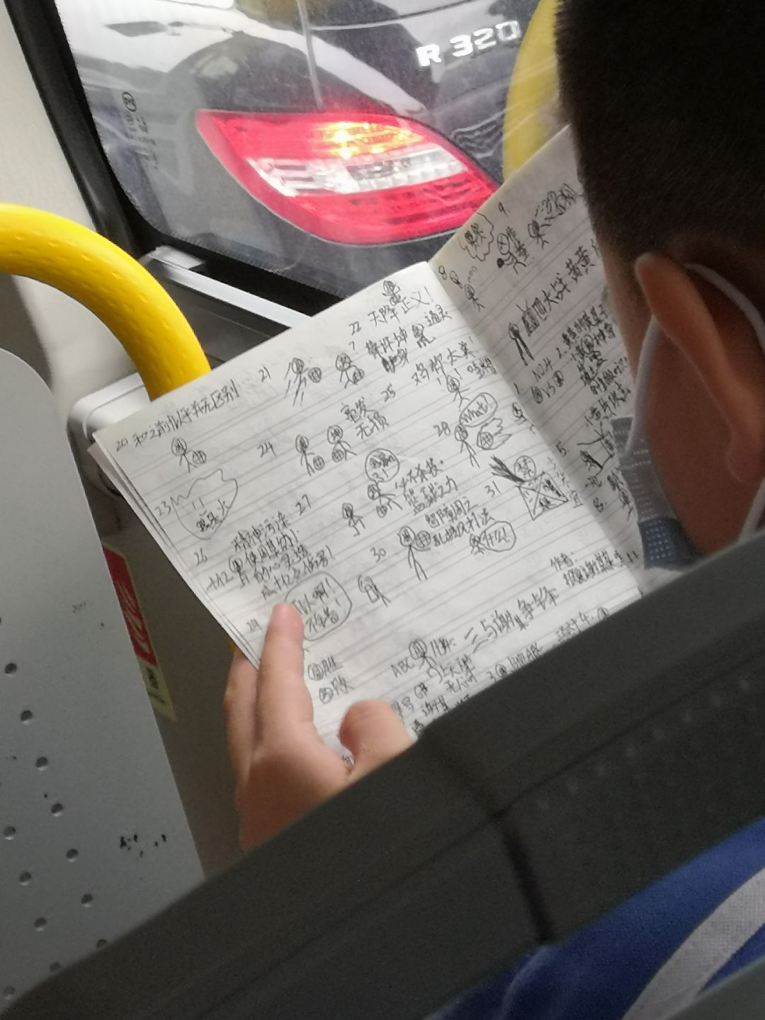 鞋子吊牌不拆,为什么穿鞋子不拆吊牌