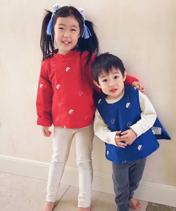 不生女儿不知道现在的童装有多美!各品牌拜年服大盘点,快上车