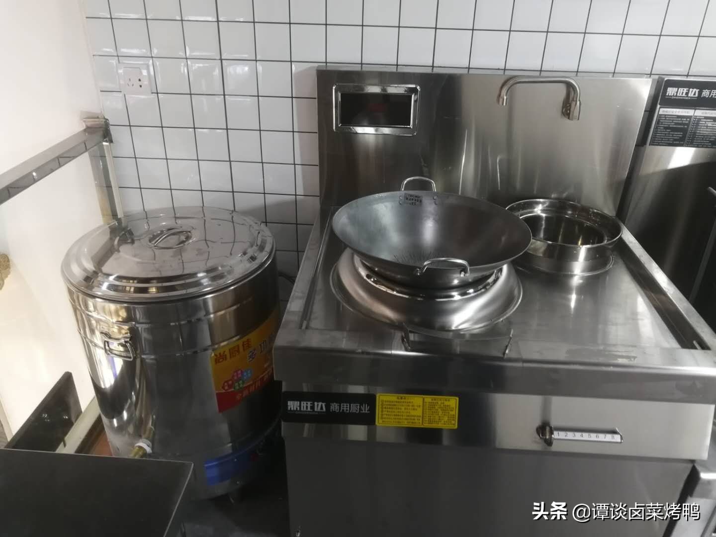 熟食店适合用哪种灶具,开卤菜店怎么选位置