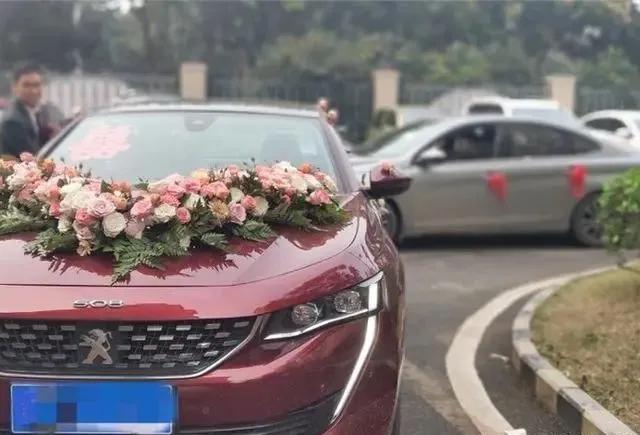 18万买标致508,标致508l烈火红黑夜效果