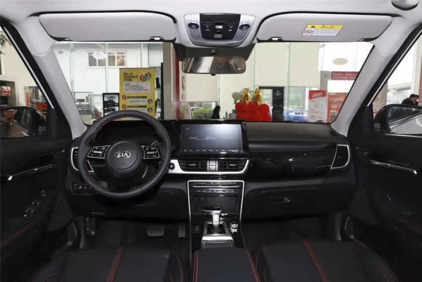 聊城新开汽车城佳欣起亚全新一代傲跑激情热卖