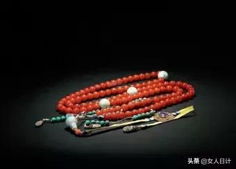 最适合穷人玩的5种手串,土豪看价值连城的东西