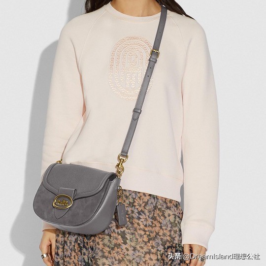 秋冬大牌包包推荐高级感2021,女士包包大气秋冬软皮斜挎大包