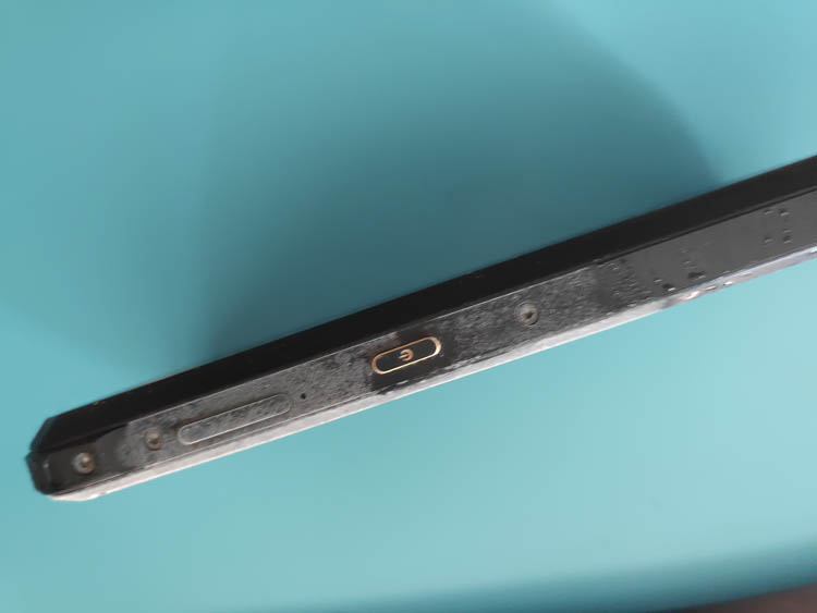 目前最强双摄手机,待机20天手机