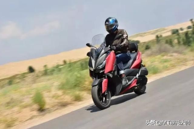 xmax300雅马哈油耗和车重,雅马哈xmax3001.6米