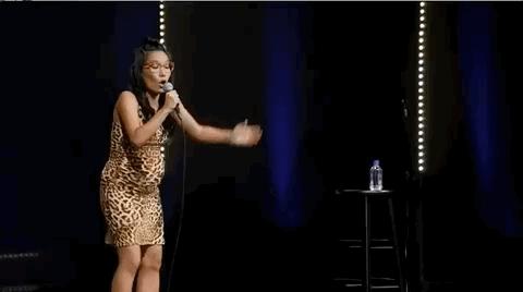 “我的梦想是当个花瓶……但你得先成为花瓶”|网黄·黄阿丽