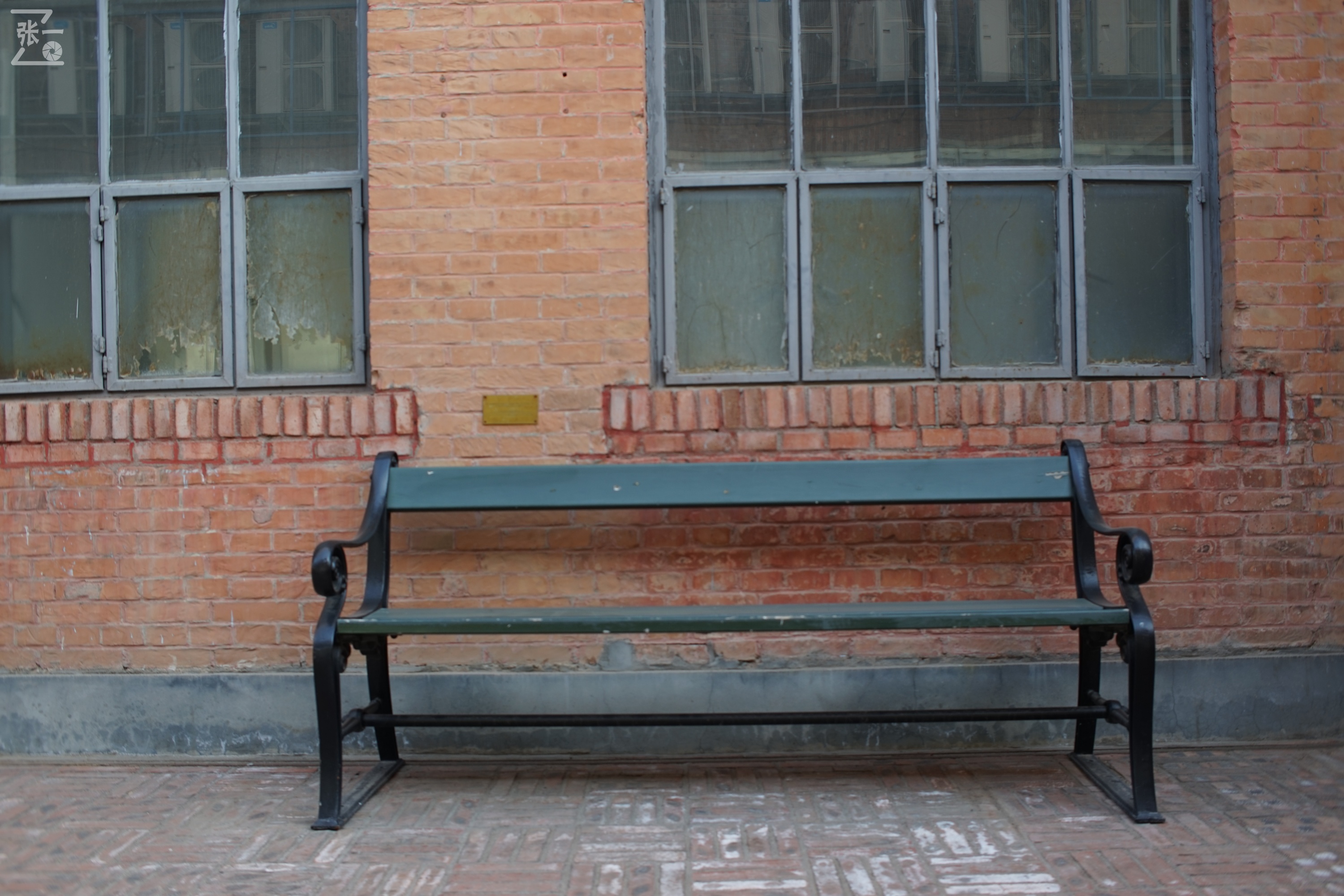 国产中一光学35/2镜头+索尼微单实拍北京798艺术区