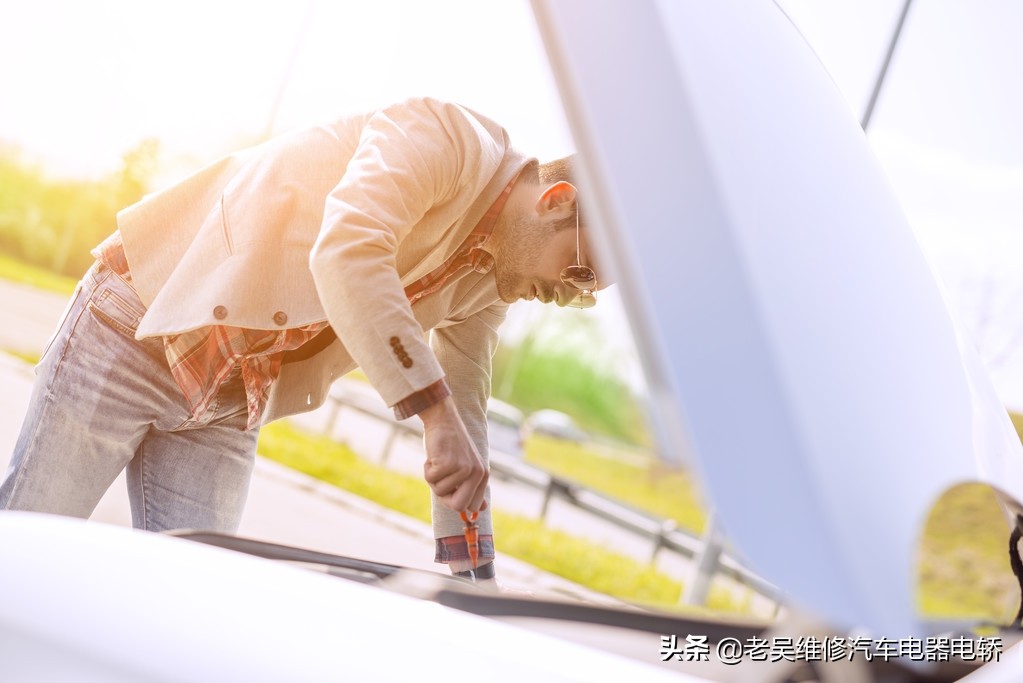 汽车电瓶放多久才会把电瓶放坏,汽车电瓶放多长时间能放坏