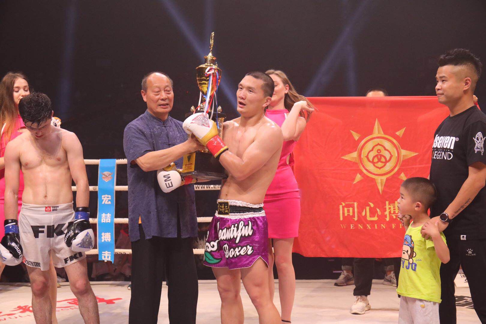 中国泰拳第一人韩飞龙,蒲东东vs韩飞龙