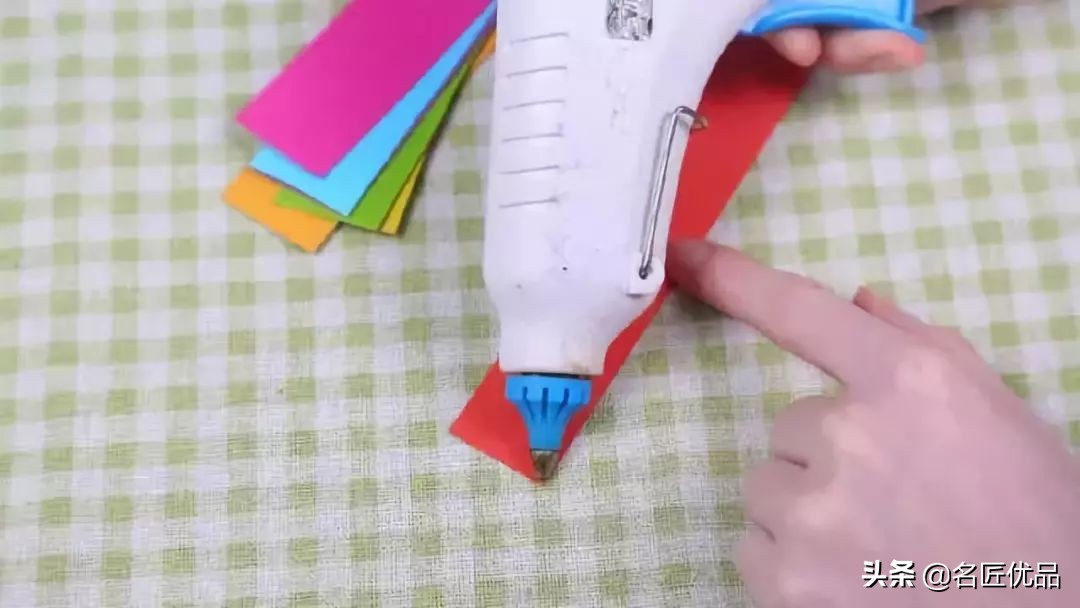 儿童创意手工挂件制作,儿童手工作品装饰