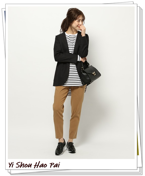 小脚裤穿搭秋季显瘦,2022最流行的秋冬小脚裤搭配