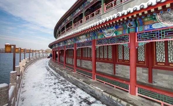 一下雪这些地方就美成了童话世界,有哪些下雪的地方值得去