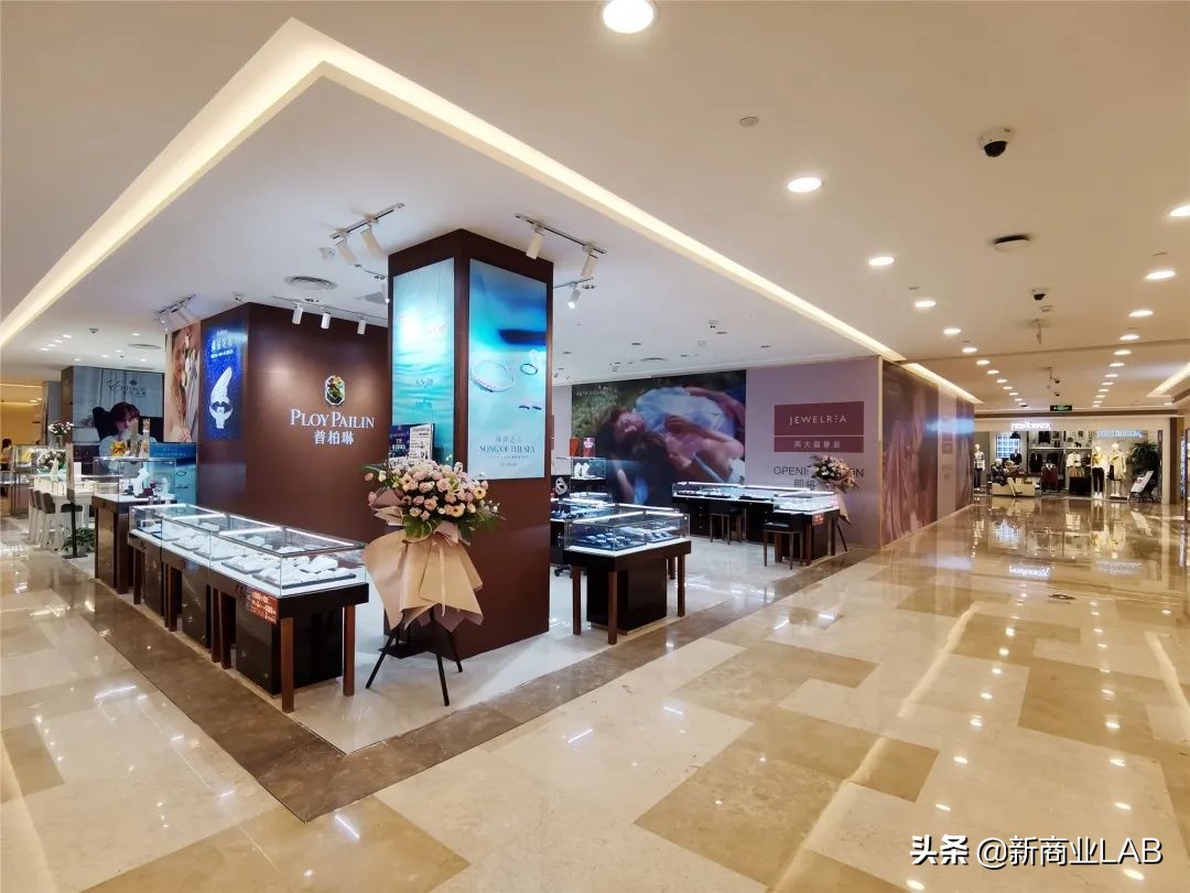 武商武汉国际广场变形记，拥抱变革，推动发展