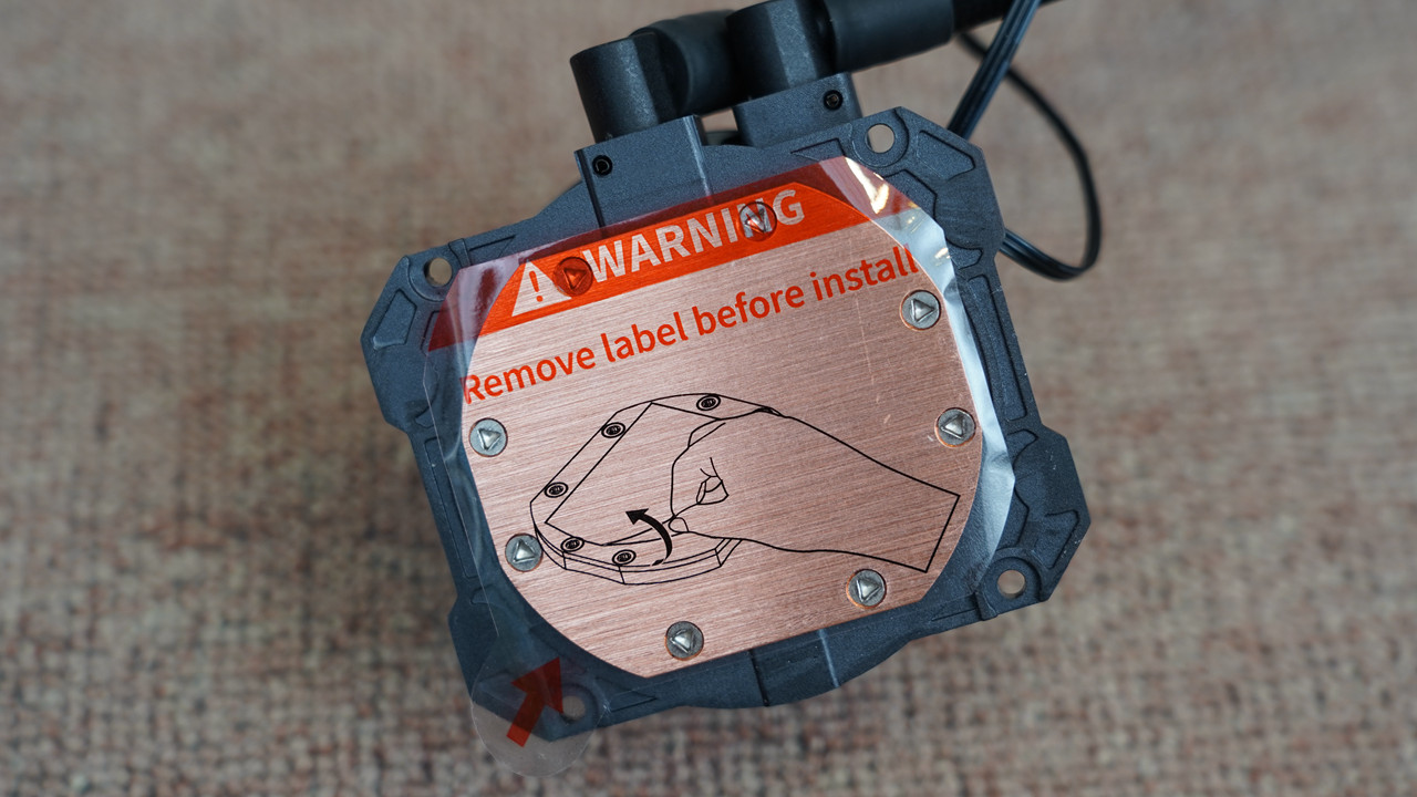 哪个机箱可以装3槽显卡,什么样的显卡适合装itx主机