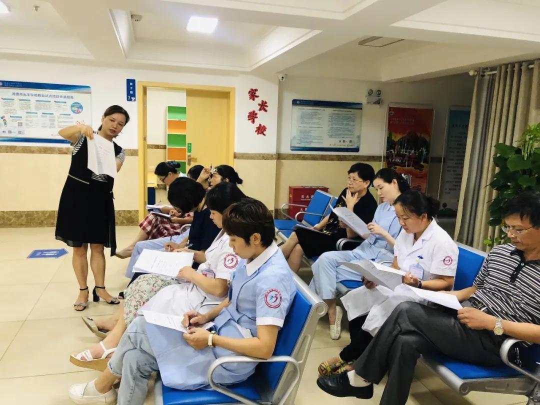 「*党**代表风采」邓莉芳:25年坚守初心用行动守护60万雨湖人民