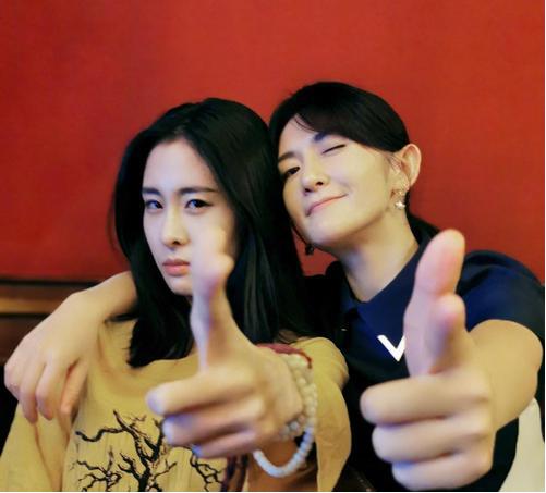 艾小羊：华晨宇非婚生女：一场完美的公关