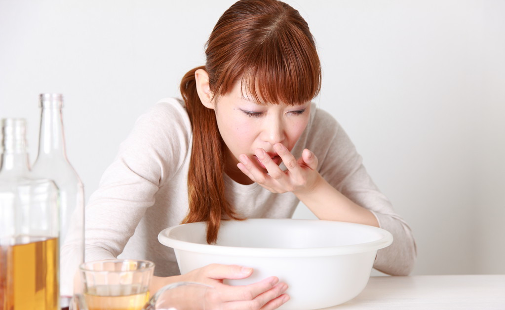 缓解孕早期孕吐的有效方法,怀孕初期缓解孕吐的有效方法