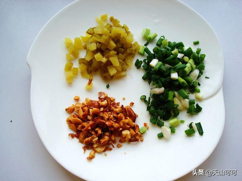 学会这三道菜过年再也不用求人了,学会这三步想不热门都难