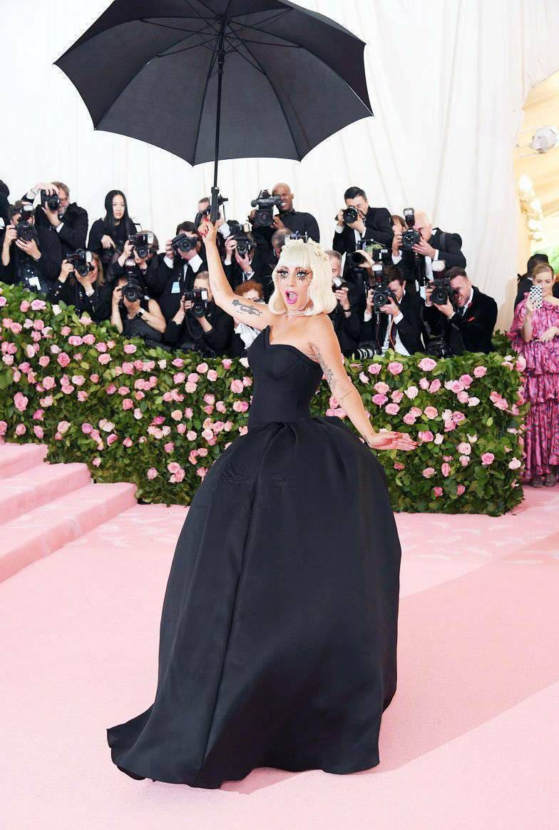 100张超级好看的照片,metgala20个最佳造型